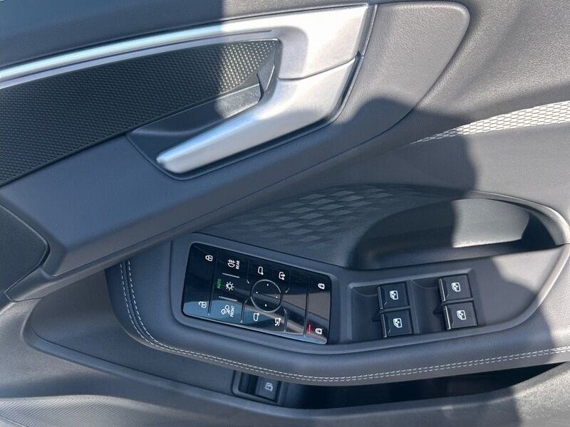 More views of Audi A5