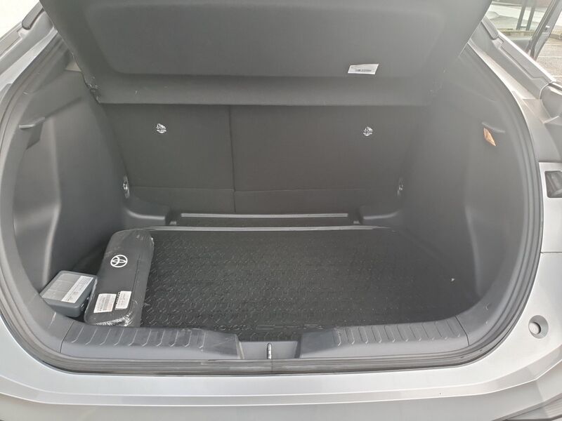 More views of Toyota C-HR