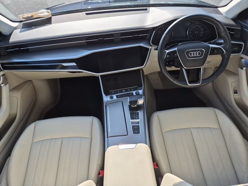 More views of Audi A6