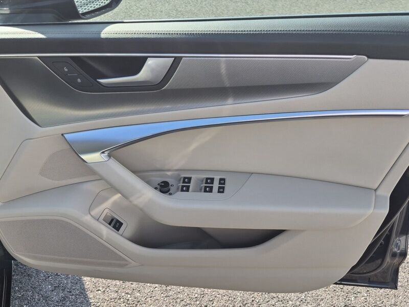 More views of Audi A6