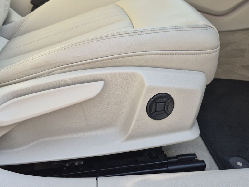 More views of Audi A6