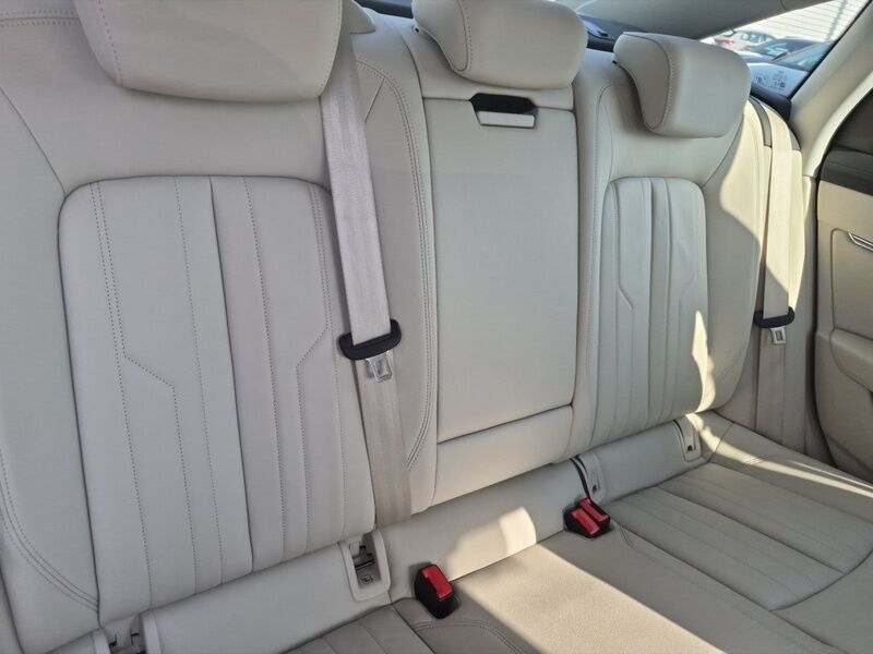 More views of Audi A6