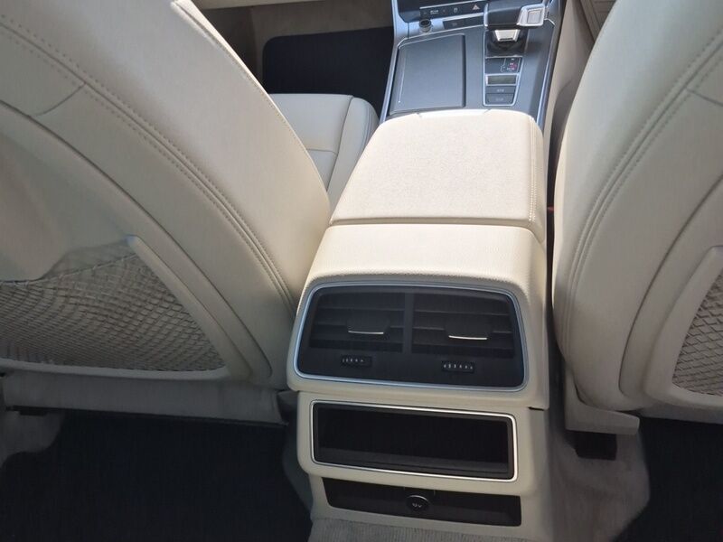 More views of Audi A6
