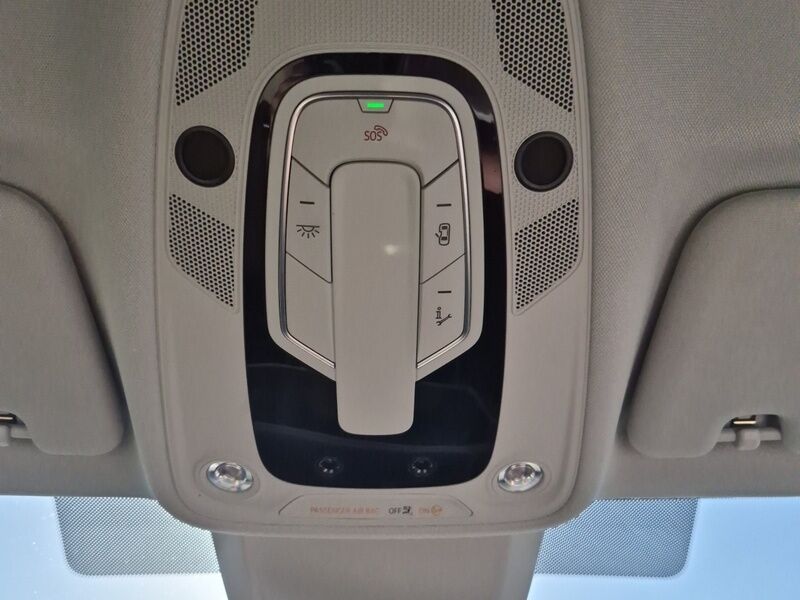 More views of Audi A6