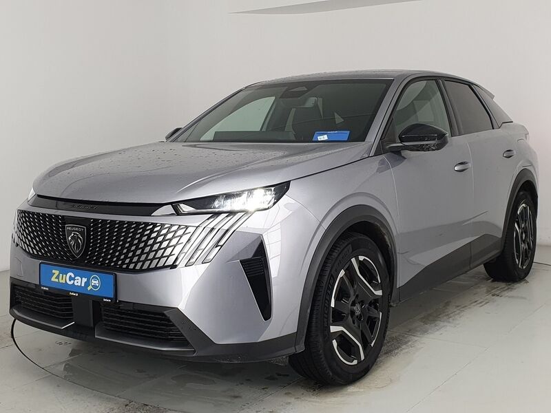 More views of Peugeot 3008
