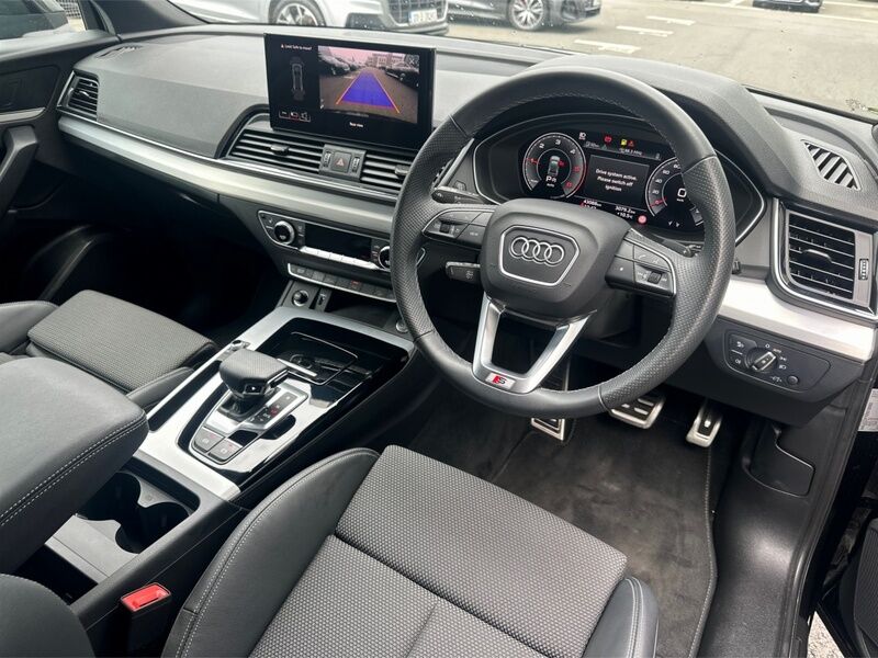 More views of Audi Q5