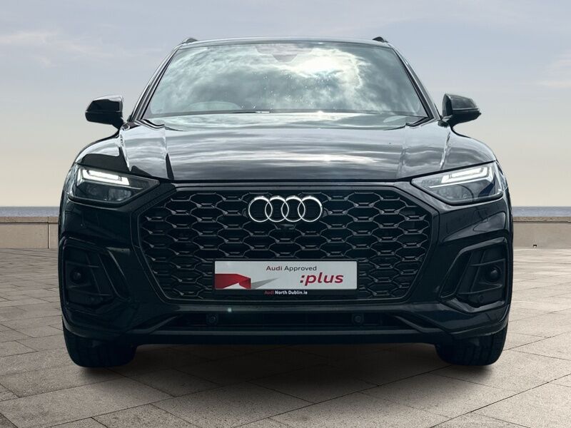 More views of Audi Q5