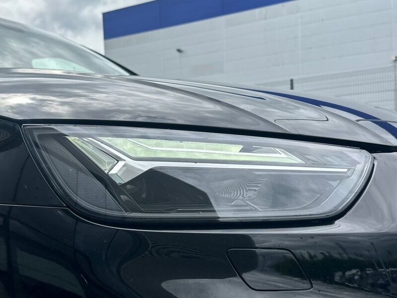 More views of Audi Q5
