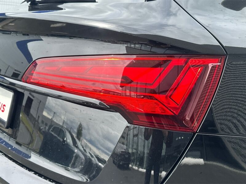 More views of Audi Q5