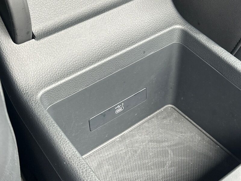 More views of Audi Q5