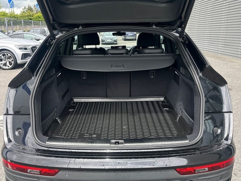 More views of Audi Q5