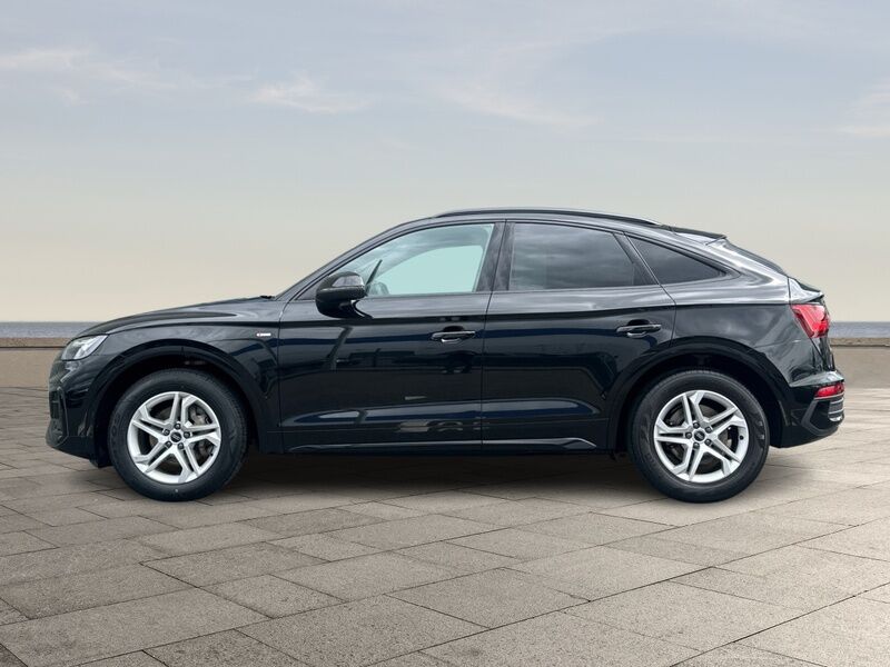 More views of Audi Q5