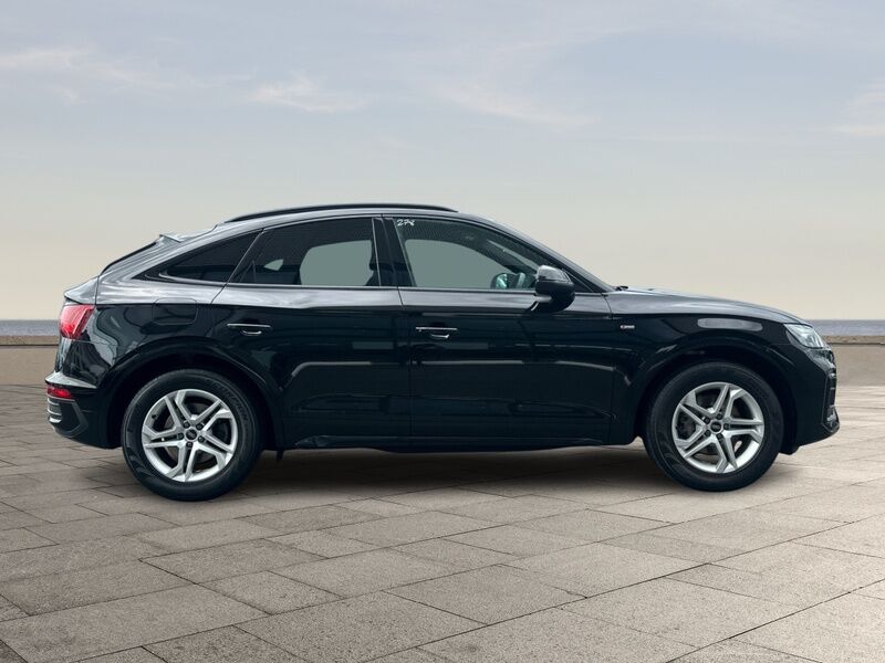 More views of Audi Q5