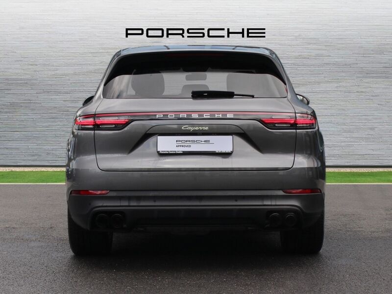 More views of Porsche Cayenne
