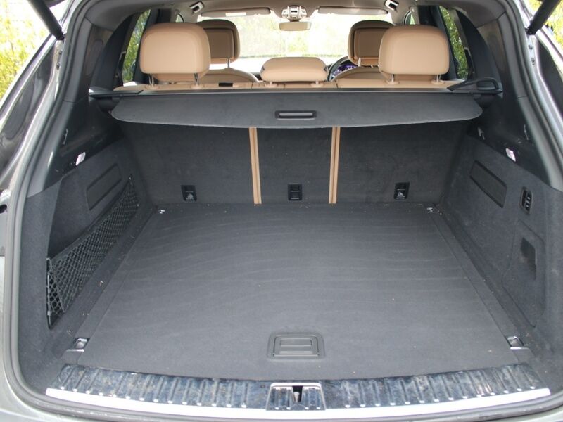 More views of Porsche Cayenne