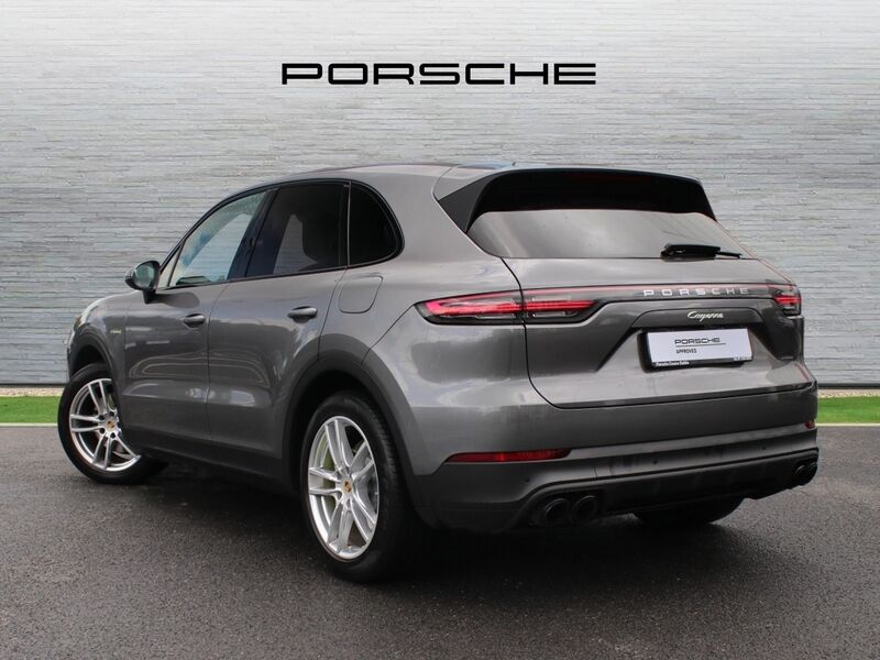 More views of Porsche Cayenne