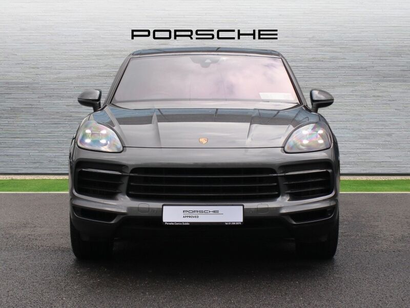 More views of Porsche Cayenne