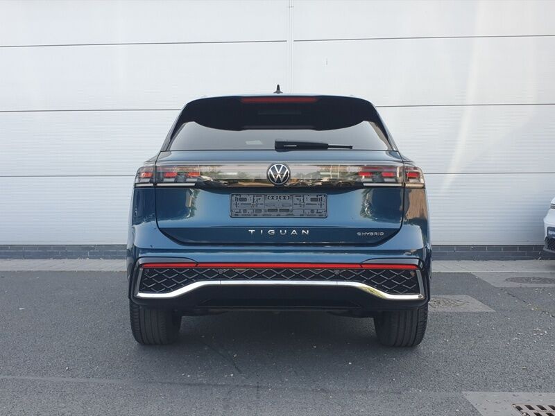 More views of Volkswagen Tiguan
