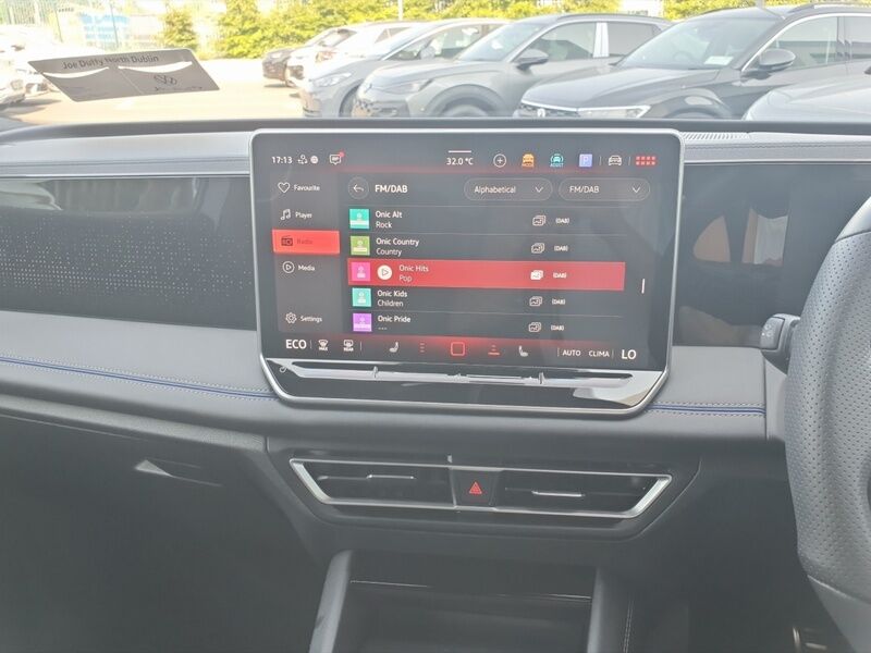 More views of Volkswagen Tiguan