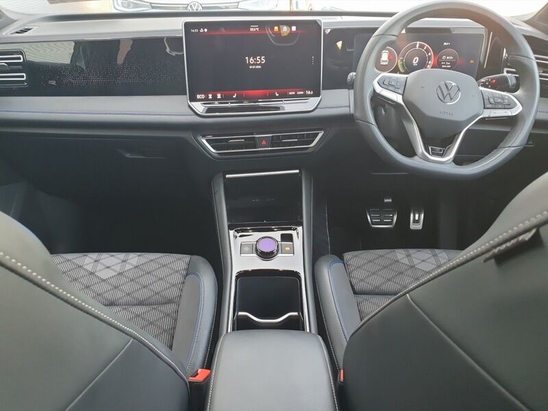 More views of Volkswagen Tiguan