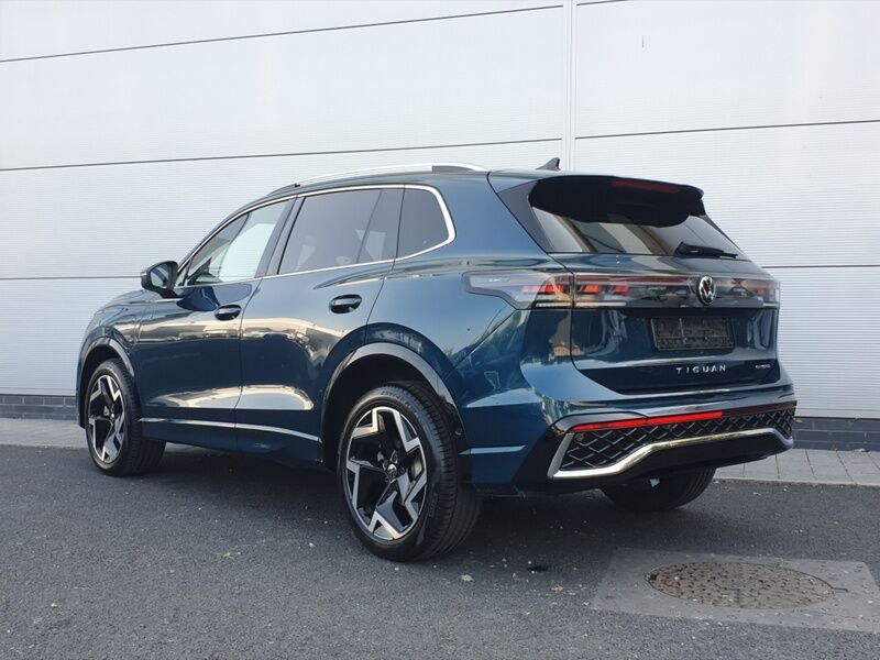 More views of Volkswagen Tiguan
