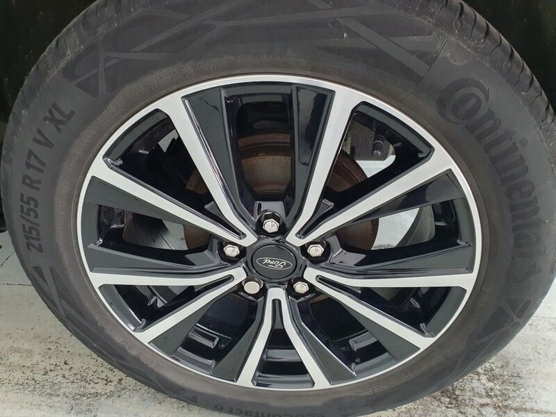 More views of Ford Puma