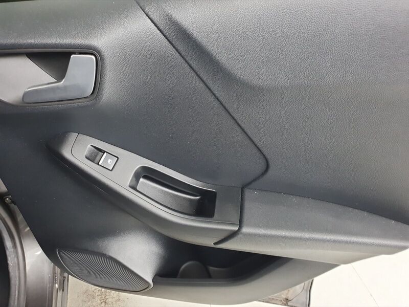 More views of Ford Puma