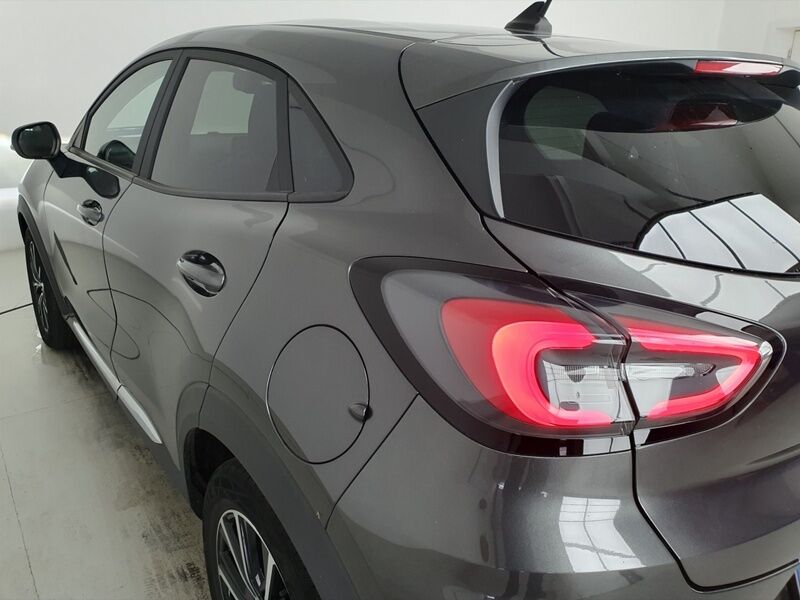 More views of Ford Puma