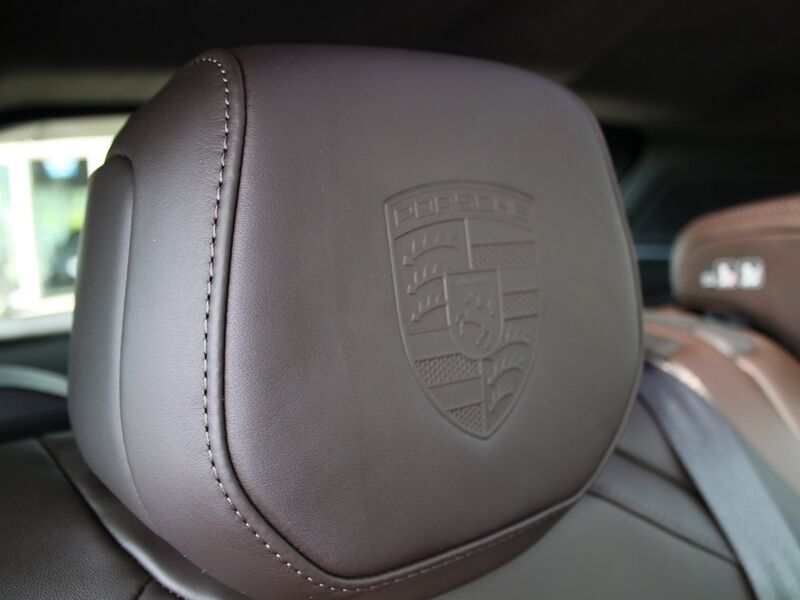 More views of Porsche Cayenne