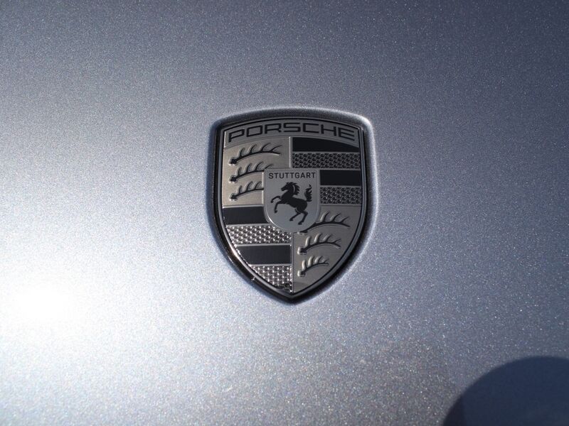 More views of Porsche Cayenne