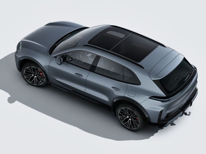 More views of Porsche Cayenne
