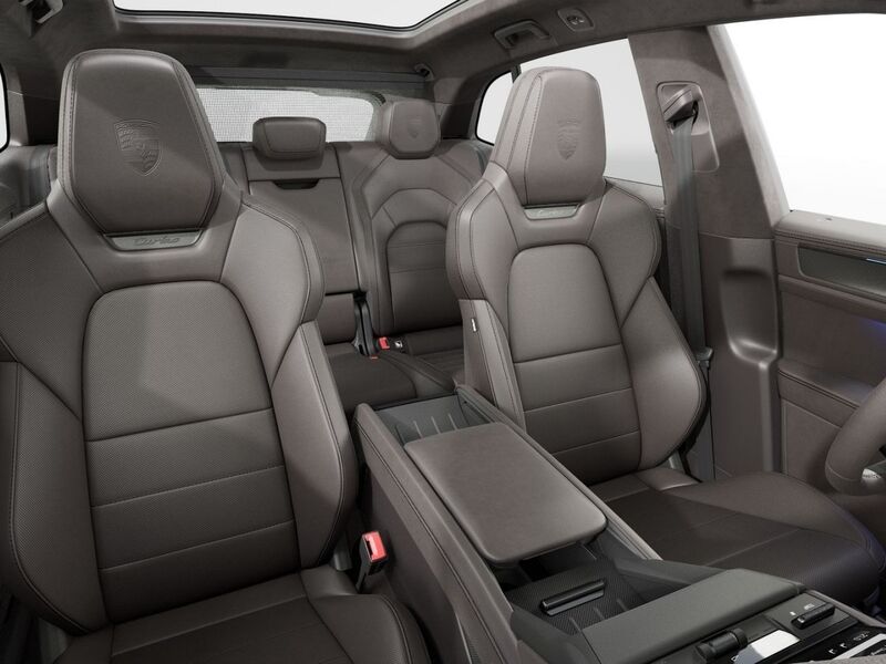 More views of Porsche Cayenne