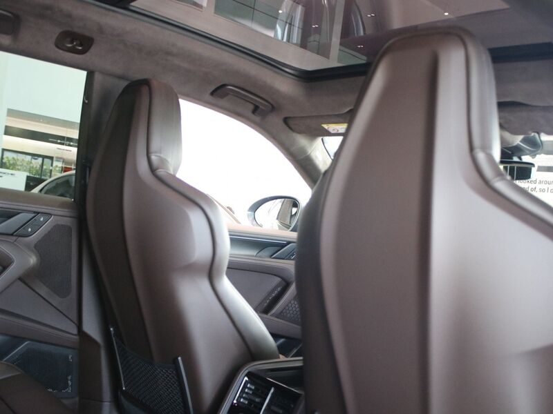 More views of Porsche Cayenne