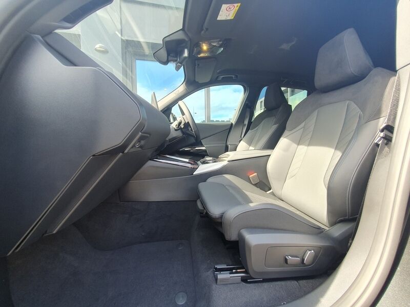 More views of BMW X3