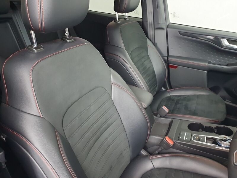 More views of Ford Kuga