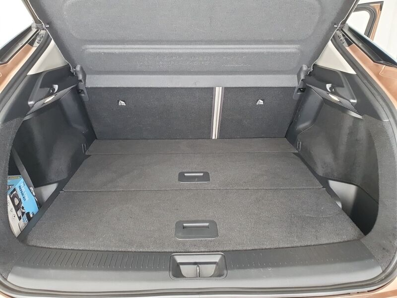 More views of Nissan Ariya