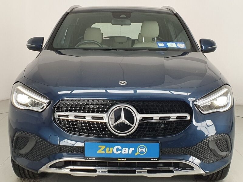 More views of Mercedes-Benz GLA