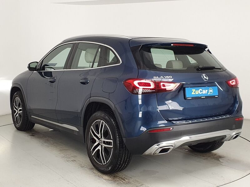 More views of Mercedes-Benz GLA
