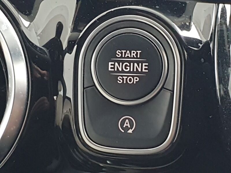 More views of Mercedes-Benz GLA