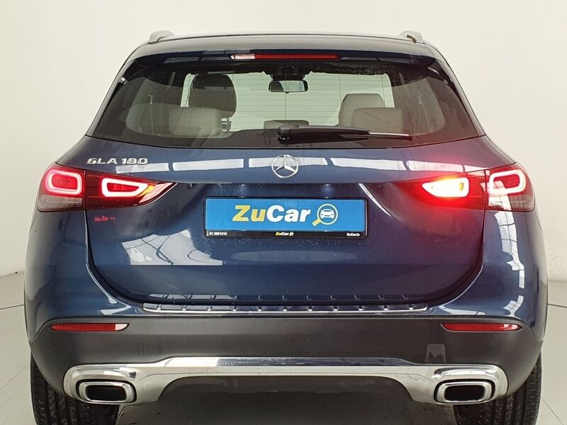 More views of Mercedes-Benz GLA