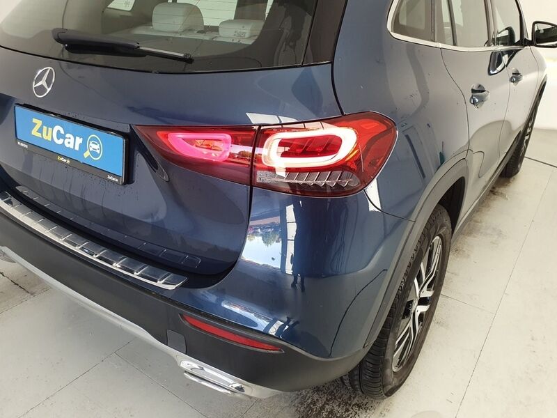 More views of Mercedes-Benz GLA