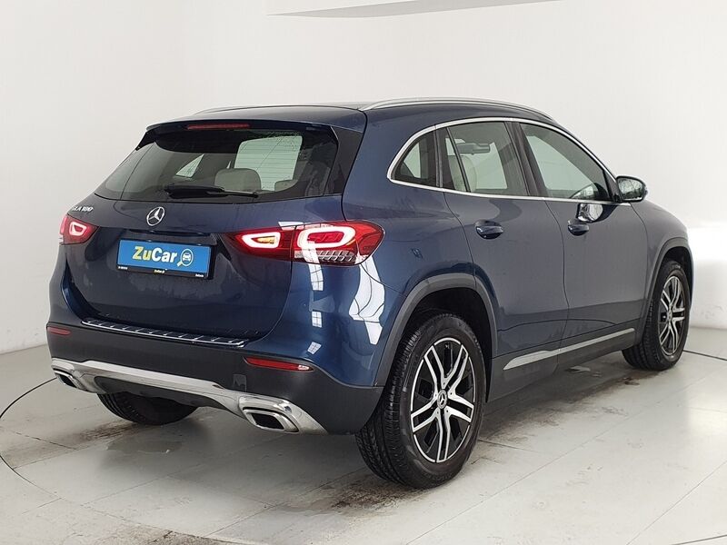 More views of Mercedes-Benz GLA