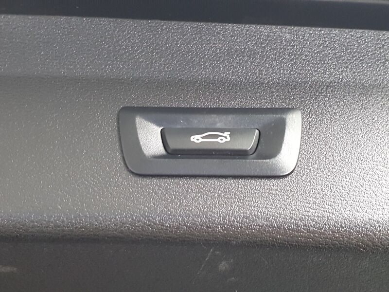 More views of BMW X1