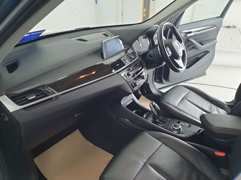More views of BMW X1