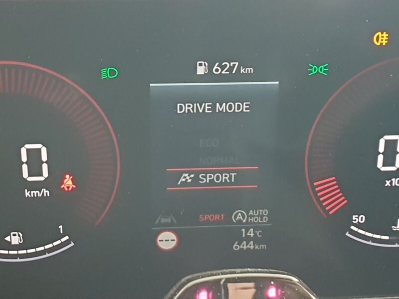 More views of Hyundai KONA