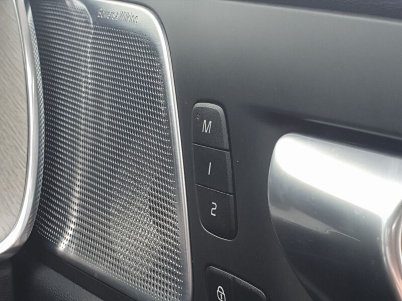 More views of Volvo XC60