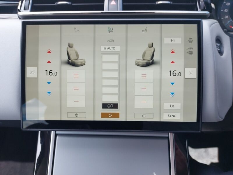 More views of Land Rover Range Rover Velar