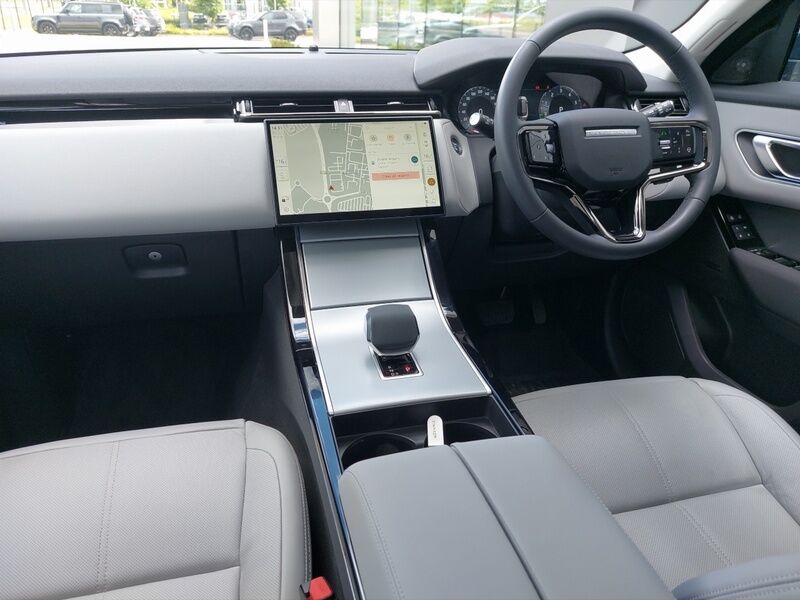 More views of Land Rover Range Rover Velar