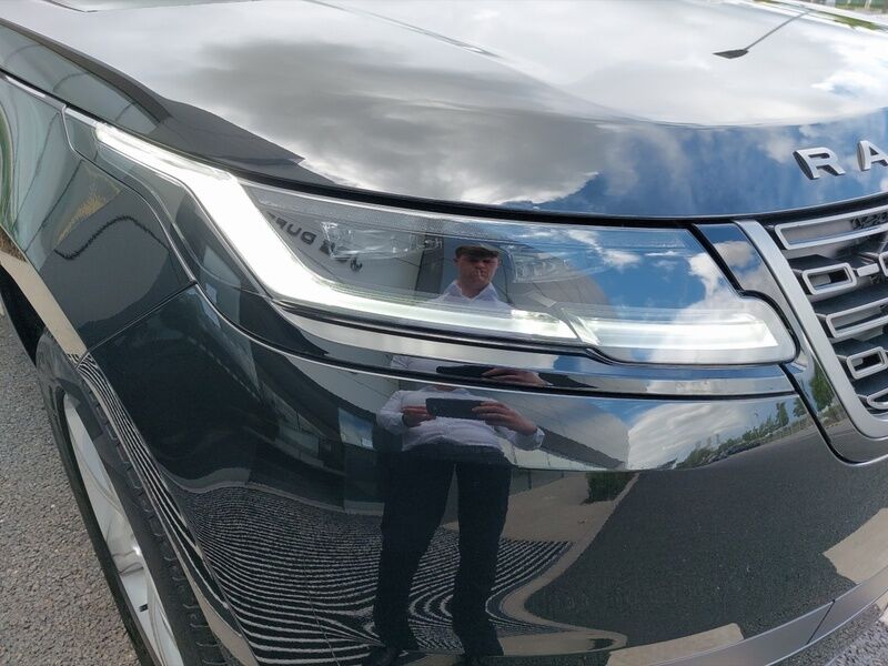 More views of Land Rover Range Rover Velar