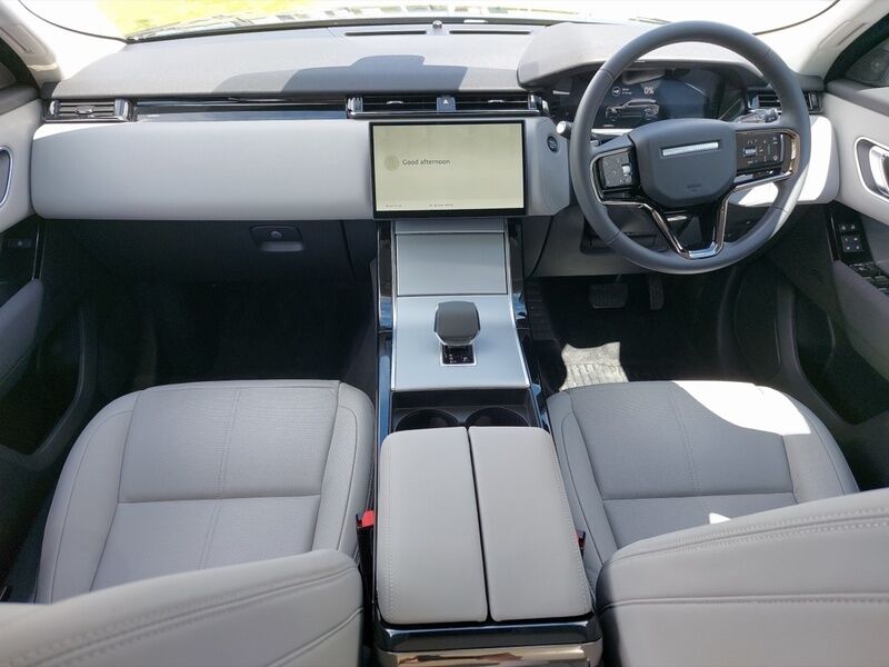 More views of Land Rover Range Rover Velar